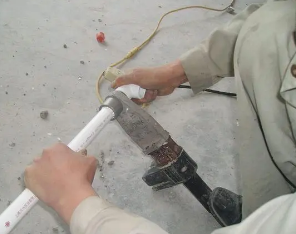 深圳漏水维修电话